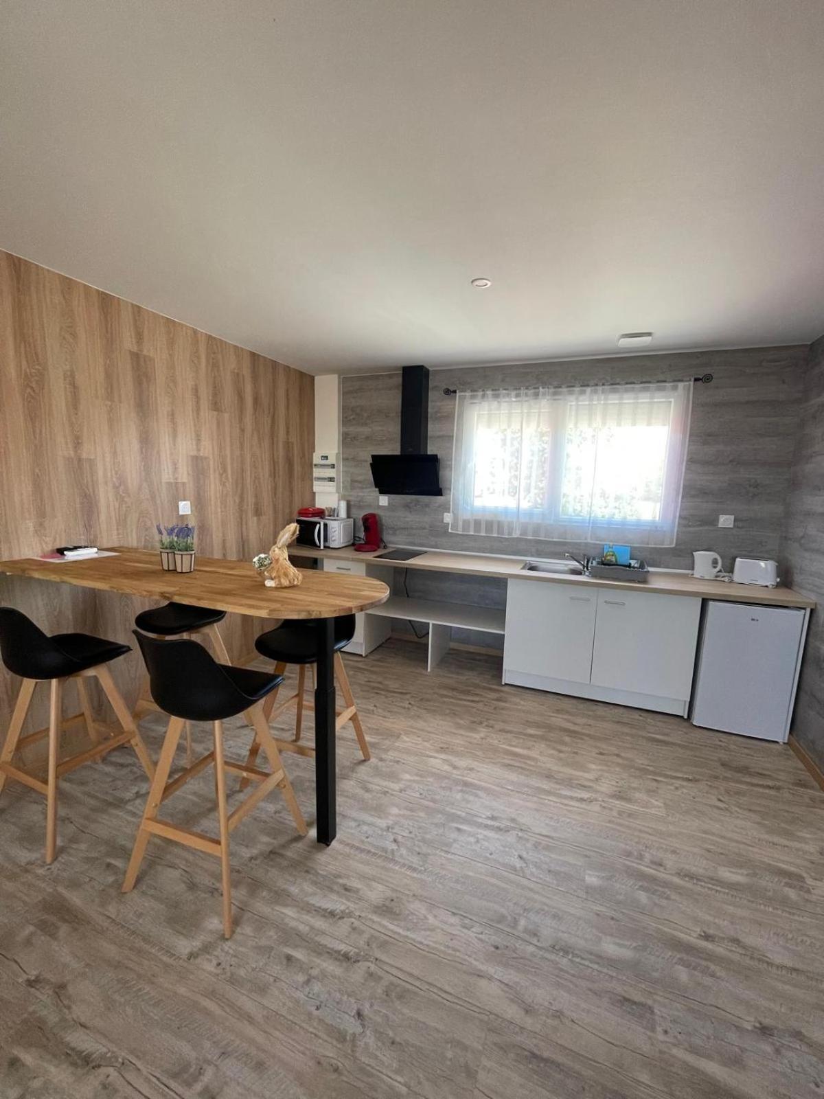 Apartment - Location Saisonniere