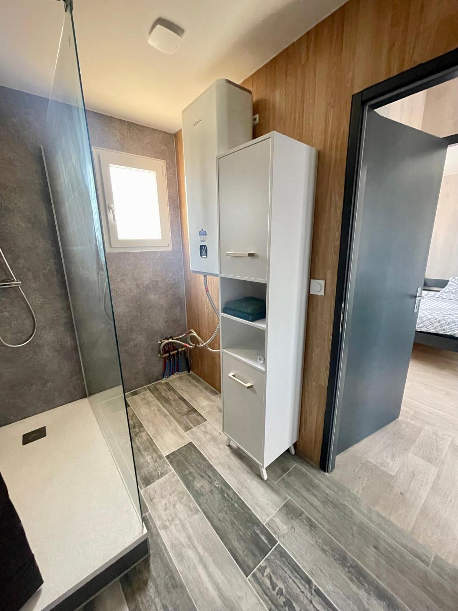 - Location Saisonniere